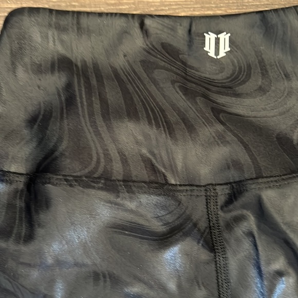 Tender & Sweet 7/8 Legging Animal Swirl - Picture 5 of 6